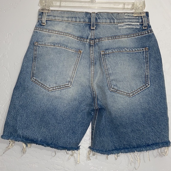 Revice Denim High Rise Light Wash Destroy Distress Button Fly Shorts Size 27 - Picture 2 of 11